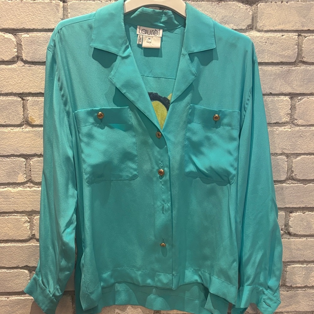 Laurel - Turquoise Button-Up Blouse